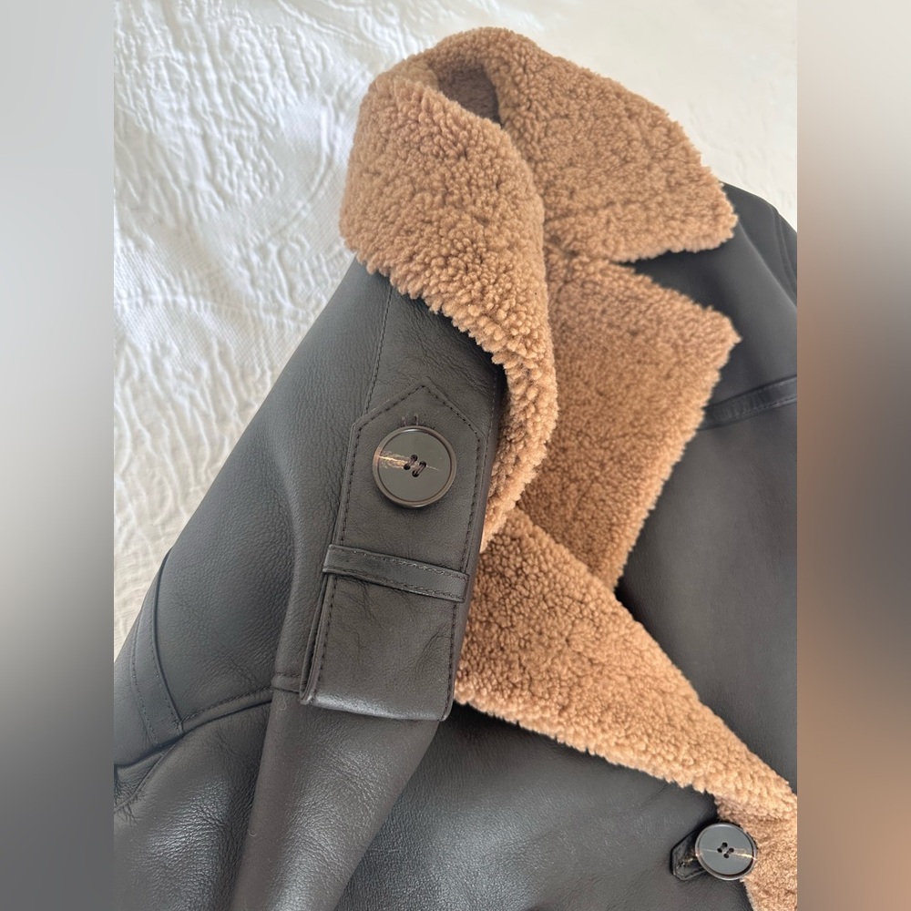 Drejani Genuine Lambskin Shearling Coat • Brown & Camel - Picture 9 of 17